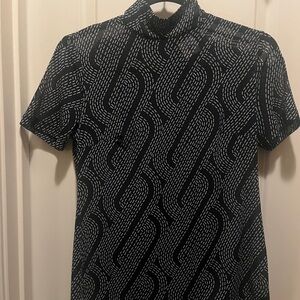 Cabi Slinky turtleneck size XS